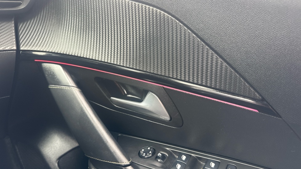 Peugeot 208 1.2 PureTech 100 GT 5dr Petrol Hatchback - Image 33