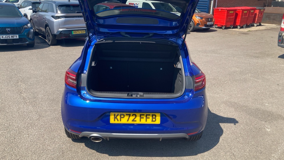 Renault Clio 1.0 TCe 90 RS Line 5dr Petrol Hatchback - Image 6
