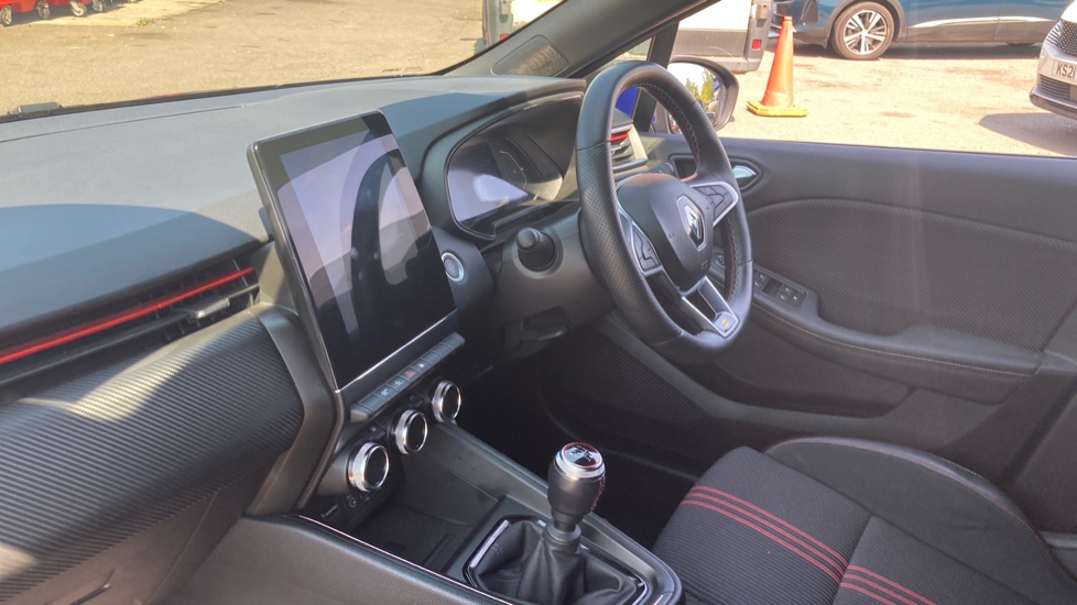 Renault Clio 1.0 TCe 90 RS Line 5dr Petrol Hatchback - Image 14
