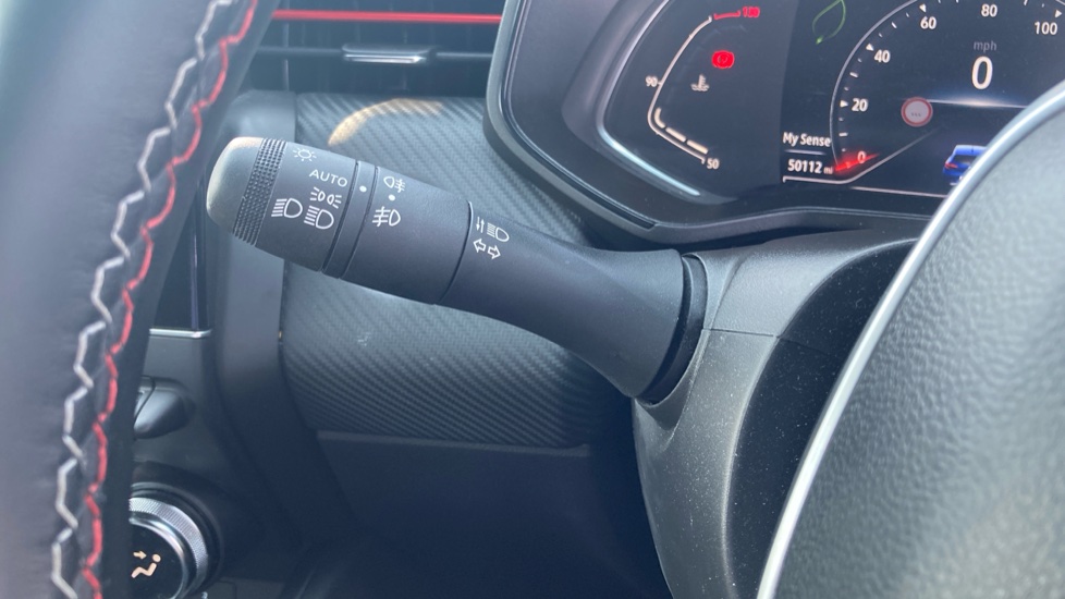 Renault Clio 1.0 TCe 90 RS Line 5dr Petrol Hatchback - Image 18