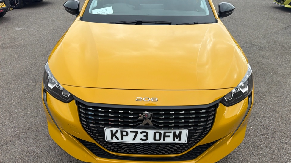 Peugeot 208 1.2 PureTech 100 Allure Premium + 5dr EAT8 Petrol Hatchback - Image 7