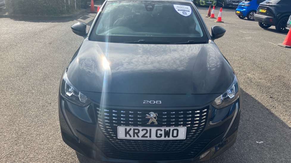 Peugeot 208 1.2 PureTech 100 Allure Premium 5dr Petrol Hatchback - Image 11