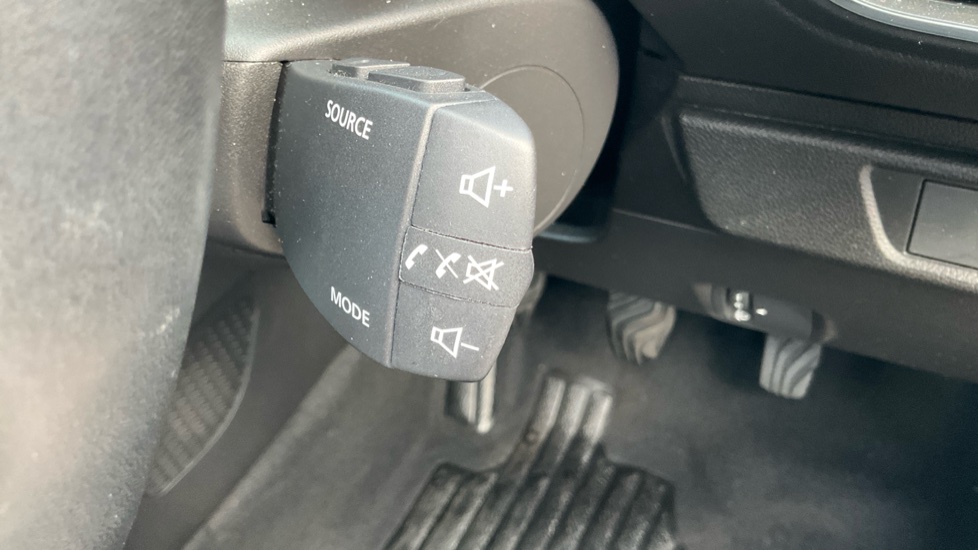 Dacia Sandero Stepway 1.0 TCe Prestige 5dr Bi Fuel Hatchback - Image 20