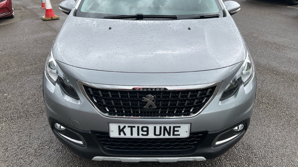 Peugeot 2008 1.2 PureTech 130 Allure Premium 5dr Petrol Estate - Image 11