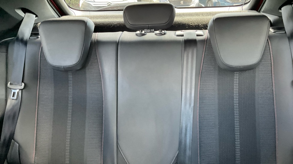 Vauxhall Mokka 1.2 Turbo 100 GS  5dr Petrol Hatchback - Image 32