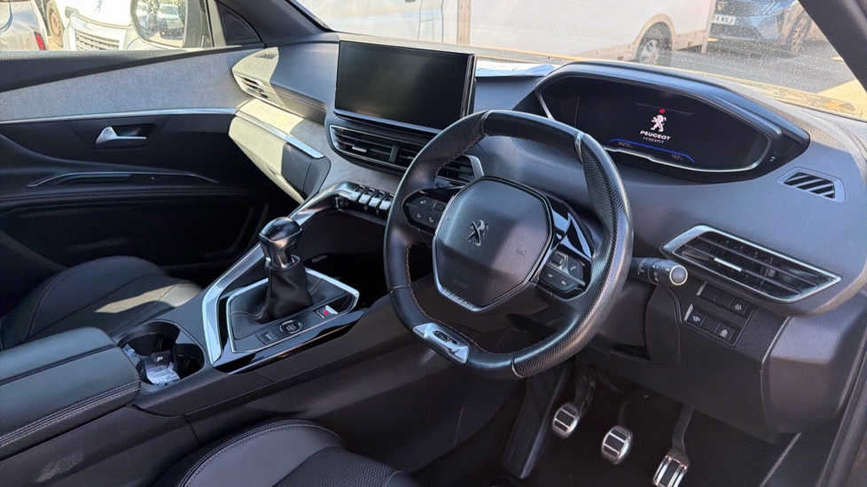 Peugeot 3008 1.2 PureTech GT 5dr Petrol Estate - Image 15