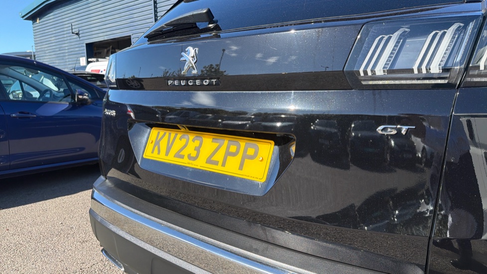 Peugeot 3008 1.2 PureTech GT 5dr Petrol Estate - Image 25