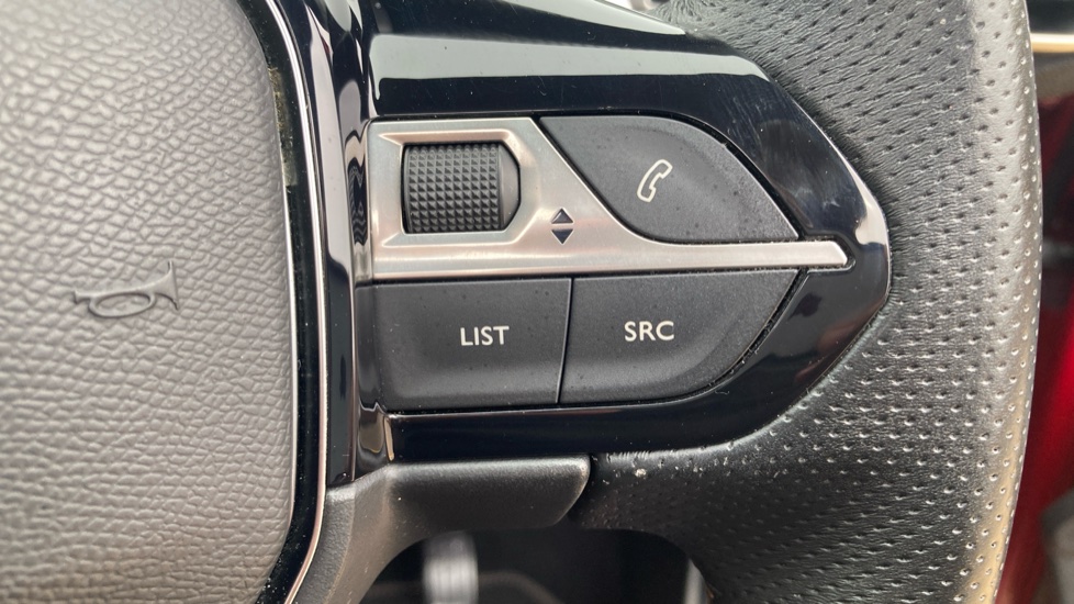 Peugeot 3008 2.0 BlueHDi 180 GT Line Premium 5dr EAT8 Diesel Estate - Image 19