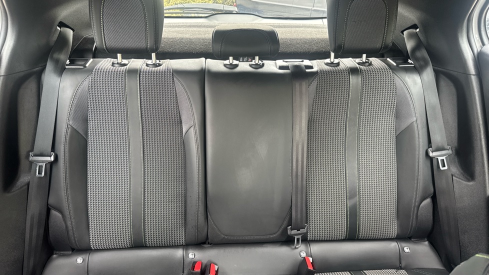 Peugeot 2008 1.2 PureTech 130 GT 5dr EAT8 Petrol Estate - Image 34