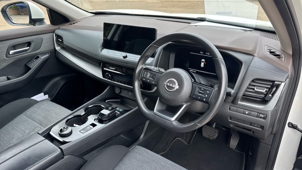 Nissan X-Trail 1.5 E-Power E-4orce 213 N-Connecta 5dr Auto Hybrid Station Wagon - Image 16
