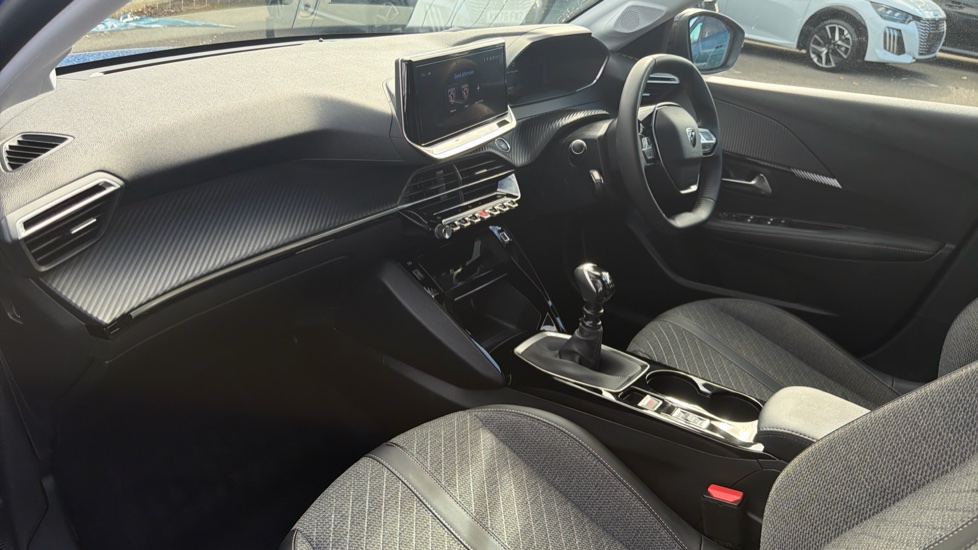 Peugeot 208 1.2 PureTech 100 Allure 5dr Petrol Hatchback - Image 9