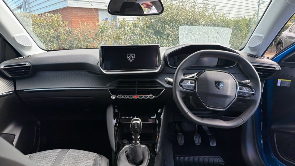 Peugeot 208 1.2 PureTech 100 Allure 5dr Petrol Hatchback - Image 10