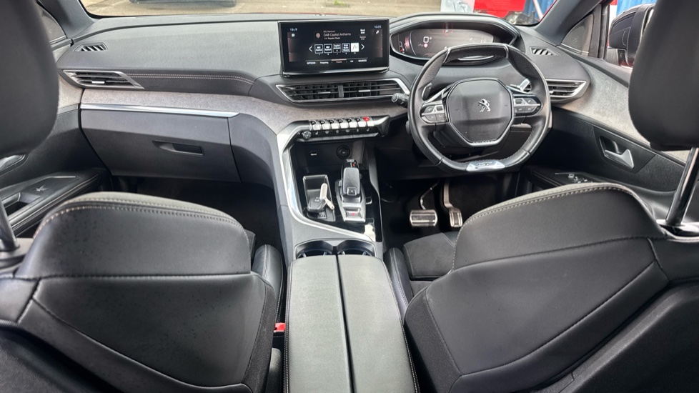 Peugeot 5008 1.2 PureTech GT Premium 5dr EAT8 Petrol Estate - Image 19