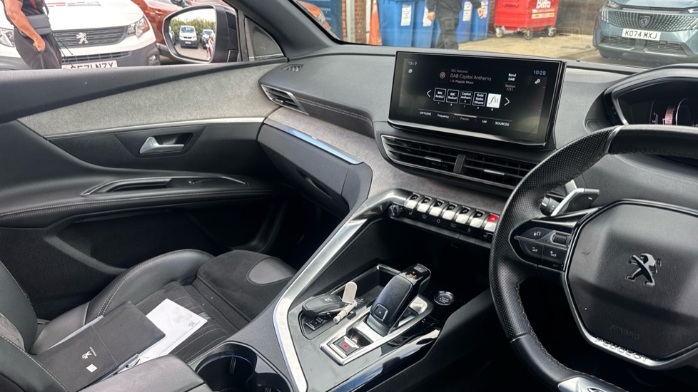 Peugeot 5008 1.2 PureTech GT Premium 5dr EAT8 Petrol Estate - Image 26