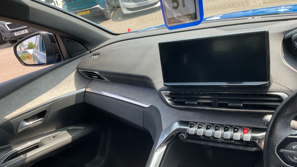 Peugeot 3008 1.2 PureTech GT 5dr Petrol Estate - Image 27