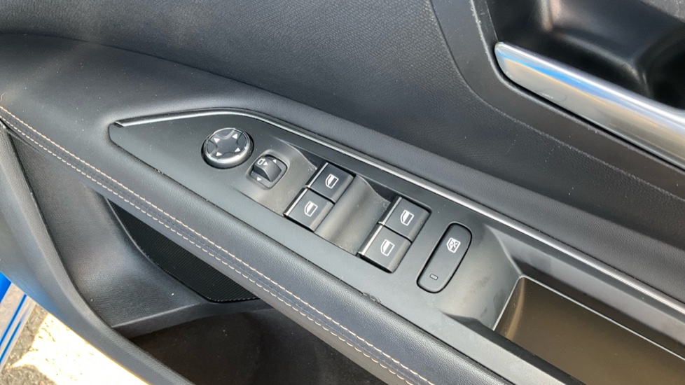 Peugeot 3008 1.2 PureTech GT 5dr Petrol Estate - Image 42