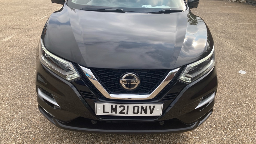 Nissan Qashqai 1.3 DiG-T 160 [157] N-Motion 5dr DCT Petrol Hatchback - Image 8