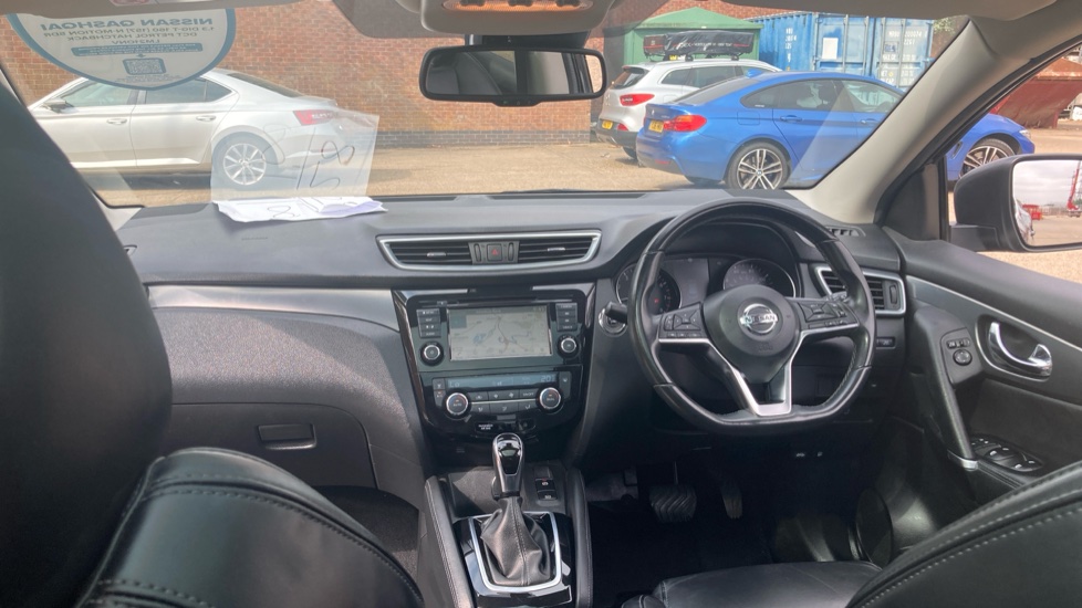 Nissan Qashqai 1.3 DiG-T 160 [157] N-Motion 5dr DCT Petrol Hatchback - Image 14