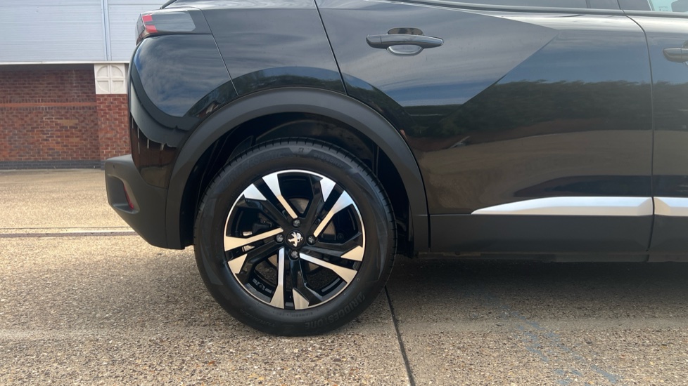 Peugeot 2008 100kW GT 50kWh 5dr Auto Electric Estate - Image 8
