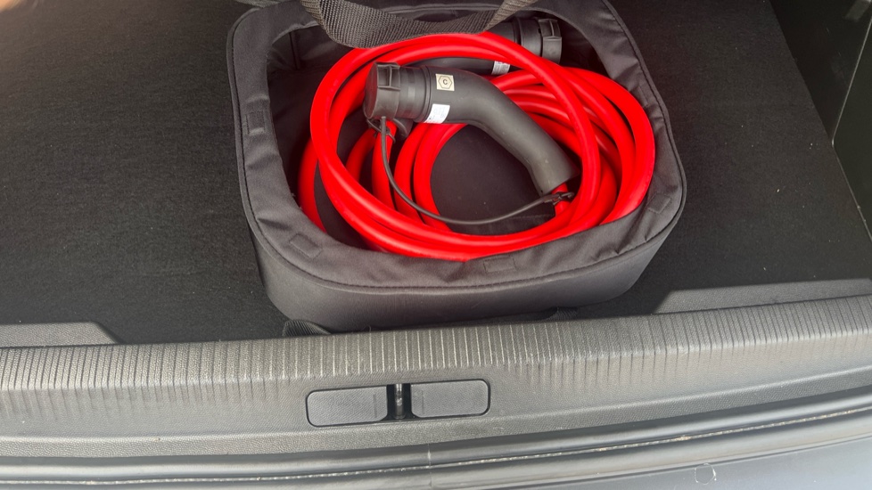 Peugeot 2008 100kW GT 50kWh 5dr Auto Electric Estate - Image 35