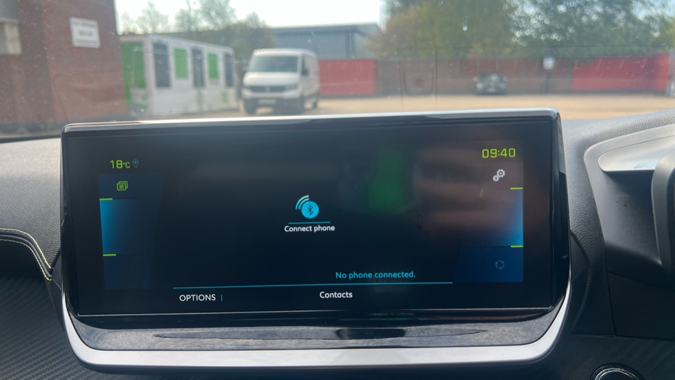 Peugeot 2008 100kW GT 50kWh 5dr Auto Electric Estate - Image 25