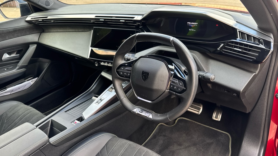 Peugeot 408 1.2 PureTech GT 5dr EAT8 Petrol Hatchback - Image 16