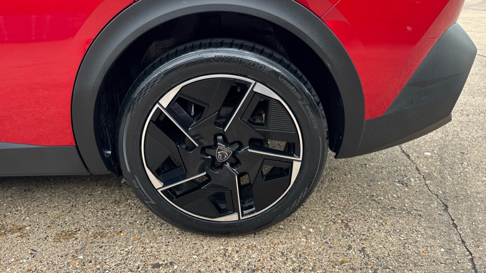 Peugeot 408 1.2 PureTech GT 5dr EAT8 Petrol Hatchback - Image 11