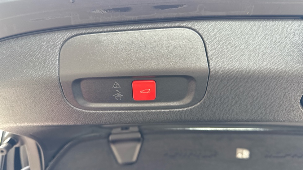 Peugeot 408 1.2 PureTech GT 5dr EAT8 Petrol Hatchback - Image 7