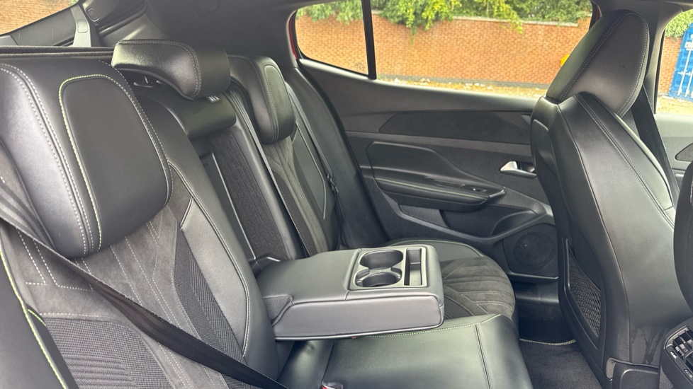 Peugeot 408 1.2 PureTech GT 5dr EAT8 Petrol Hatchback - Image 36