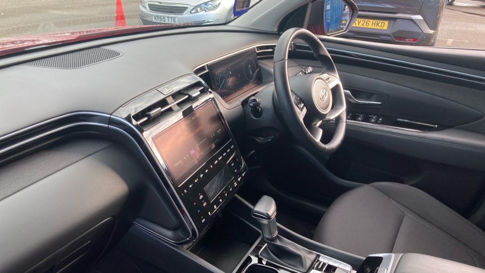Hyundai TUCSON 1.6 TGDi 48V MHD SE Connect 5dr 2WD DCT Petrol Estate - Image 12
