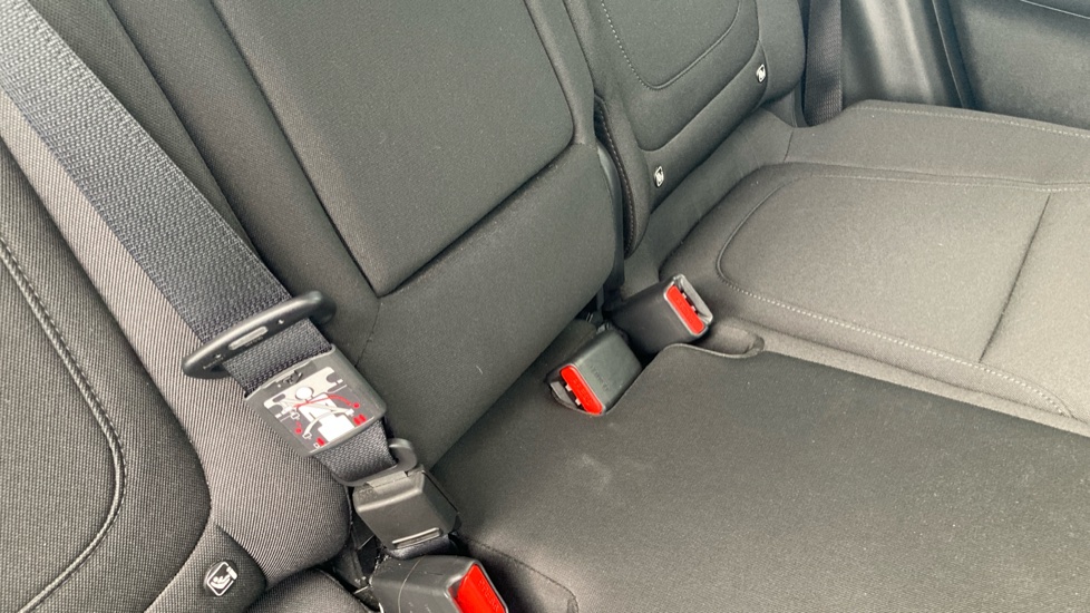 Hyundai TUCSON 1.6 TGDi 48V MHD SE Connect 5dr 2WD DCT Petrol Estate - Image 29