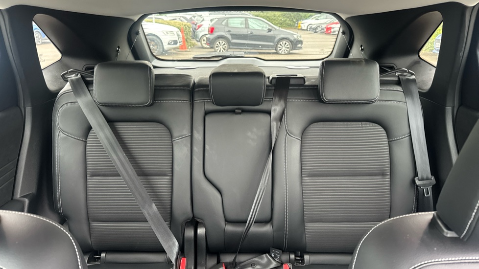 Ford Kuga 1.5 EcoBlue Titanium Edition 5dr Diesel Estate - Image 23
