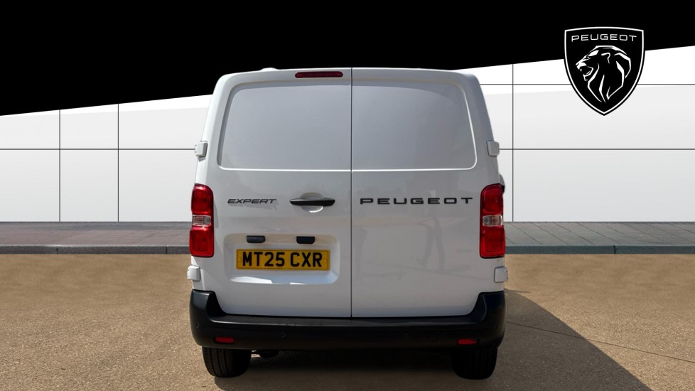 Peugeot Expert L1 Diesel 1.5 BlueHDi 120 Professional Van - Image 3