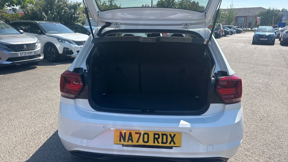 Volkswagen Polo 1.0 EVO 80 Match 5dr Petrol Hatchback - Image 6