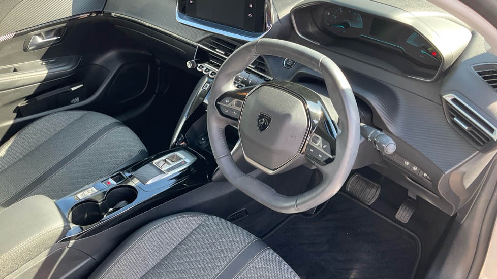 Peugeot 208 100kW E-Style 50kWh 5dr Auto Electric Hatchback - Image 14
