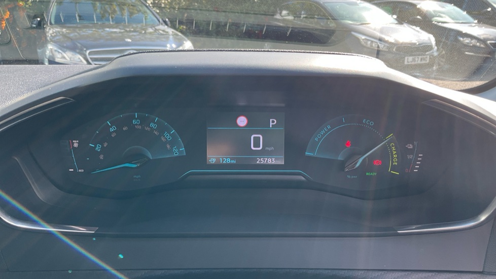 Peugeot 208 100kW E-Style 50kWh 5dr Auto Electric Hatchback - Image 15
