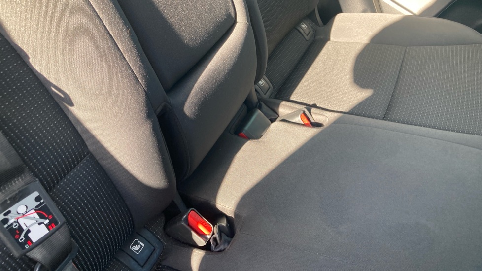 Kia Sportage 1.6 GDi ISG 2 5dr Petrol Estate - Image 30