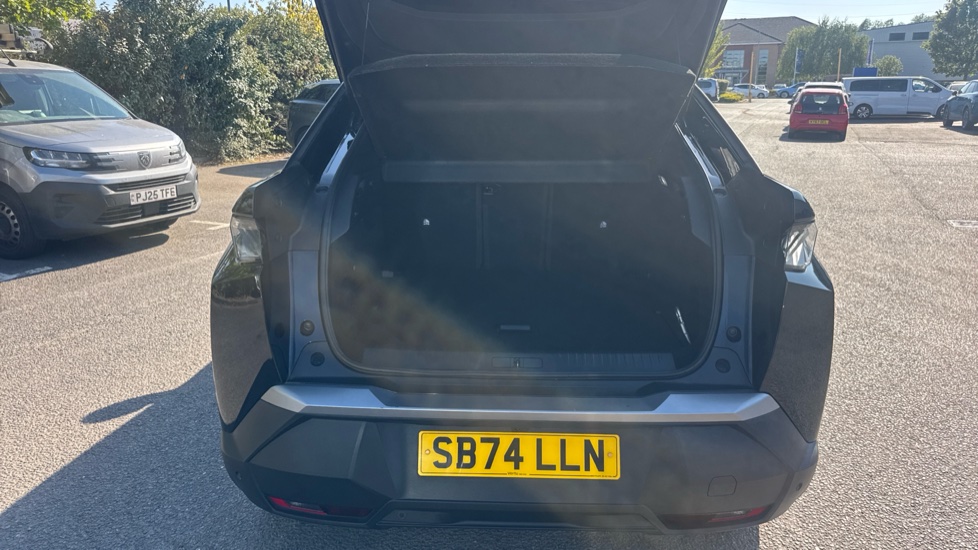 Peugeot 3008 1.2 Hybrid 136 GT 5dr e-DSC6 Petrol Estate - Image 6