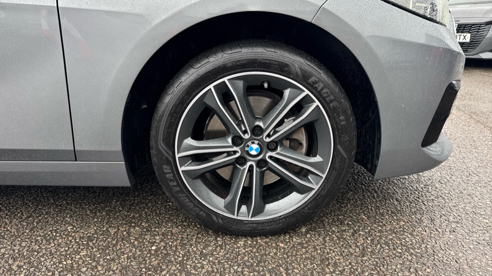 BMW 2 Series 218i [136] Sport 4dr [Live Cockpit Professional] Petrol Saloon - Image 12