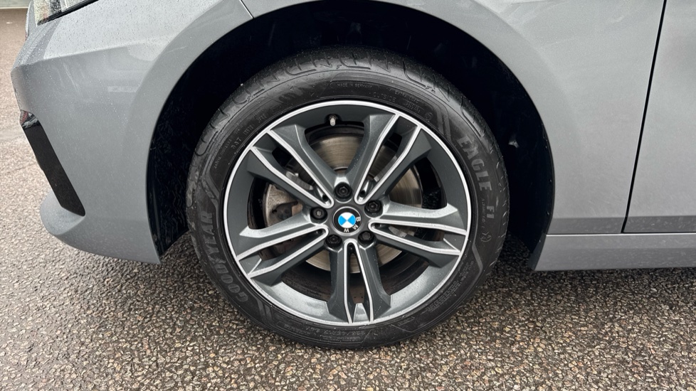 BMW 2 Series 218i [136] Sport 4dr [Live Cockpit Professional] Petrol Saloon - Image 13