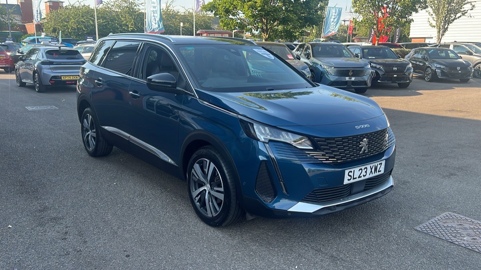 Peugeot 5008 1.2 PureTech Allure Premium+ 5dr EAT8 Petrol Estate - Image 14