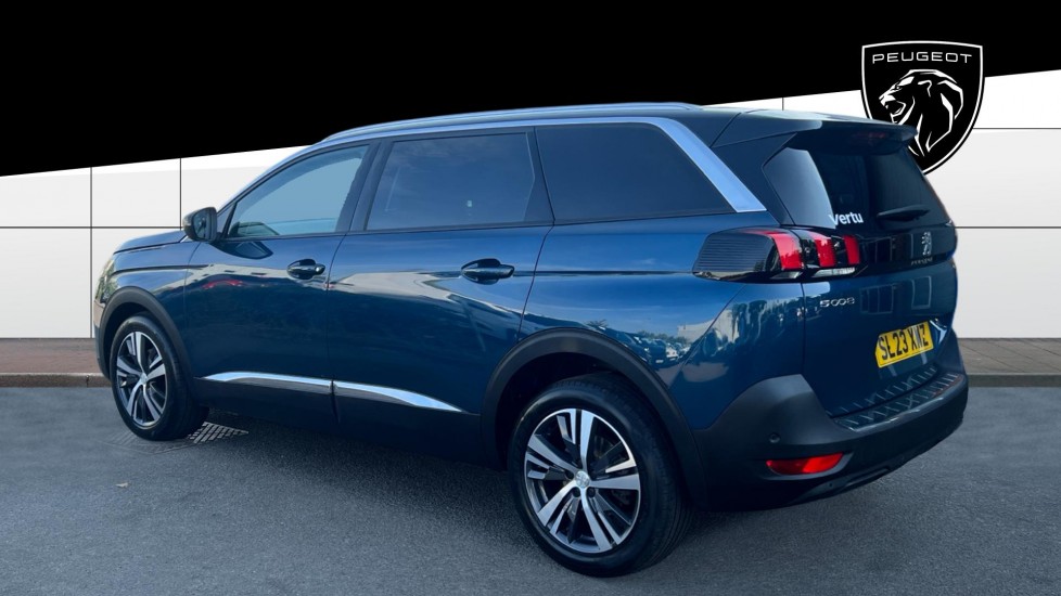 Peugeot 5008 1.2 PureTech Allure Premium+ 5dr EAT8 Petrol Estate - Image 4