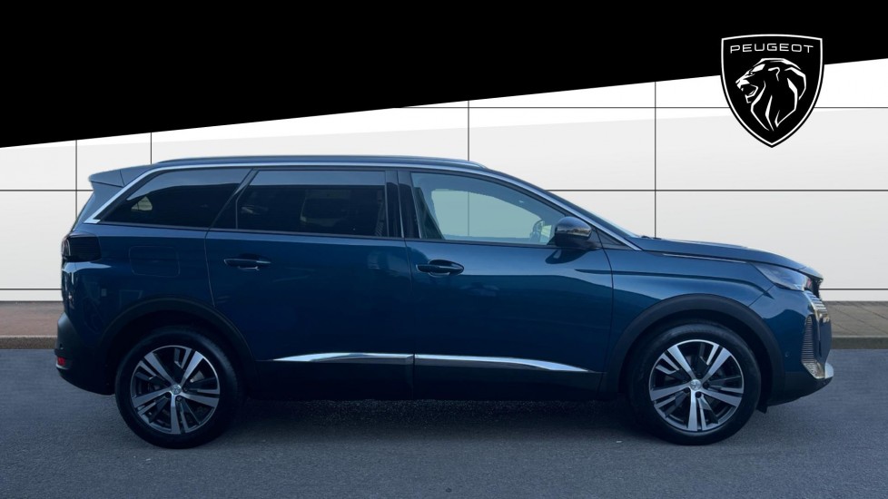 Peugeot 5008 1.2 PureTech Allure Premium+ 5dr EAT8 Petrol Estate - Image 5