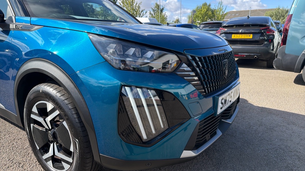 Peugeot 2008 1.2 PureTech 130 GT 5dr EAT8 Petrol Estate - Image 11