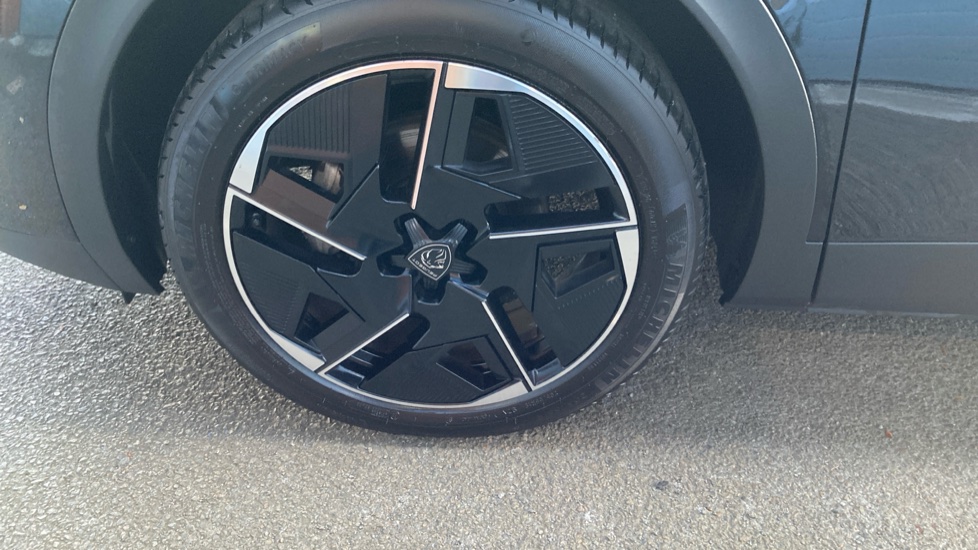 Peugeot 408 1.2 PureTech GT 5dr EAT8 Petrol Hatchback - Image 11