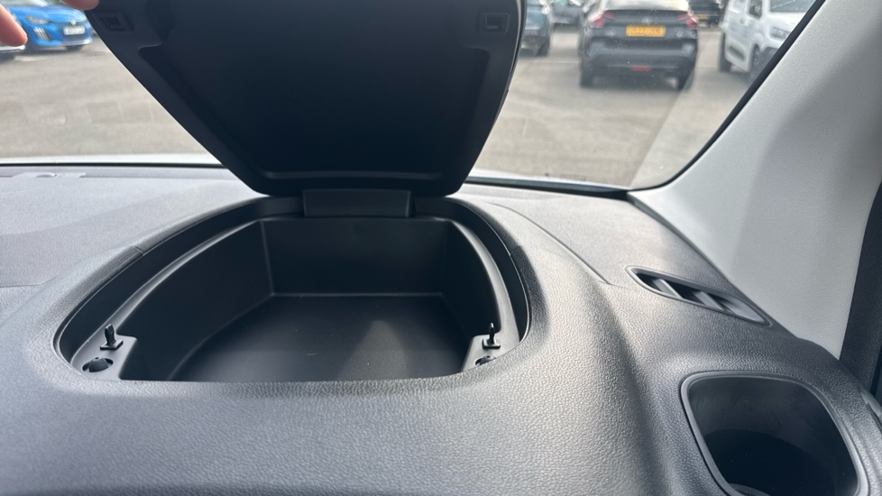 Toyota Proace City L1 Diesel 1.5D 100 Active Van - Image 29