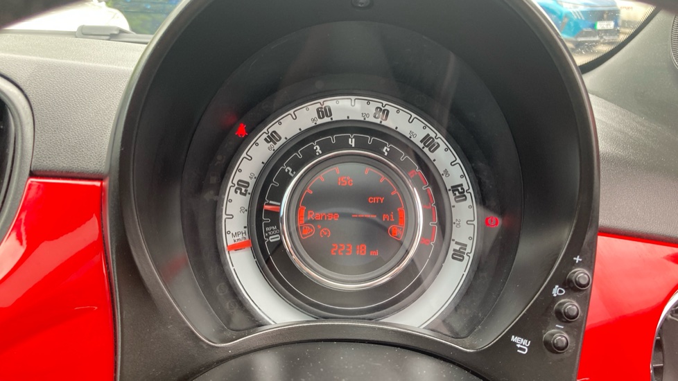 Fiat 500 1.0 Mild Hybrid 3dr Petrol Hatchback - Image 30