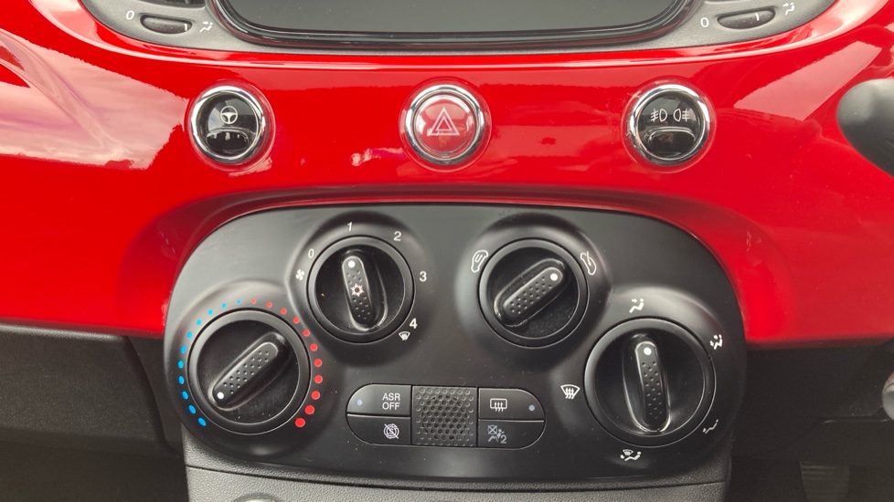 Fiat 500 1.0 Mild Hybrid 3dr Petrol Hatchback - Image 29