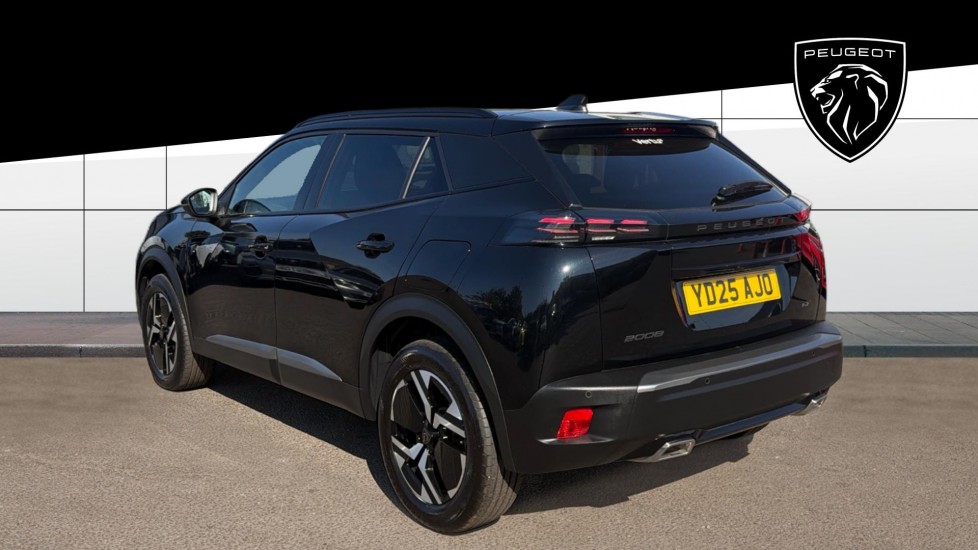 Peugeot 2008 1.2 PureTech 130 GT 5dr EAT8 Petrol Estate - Image 4