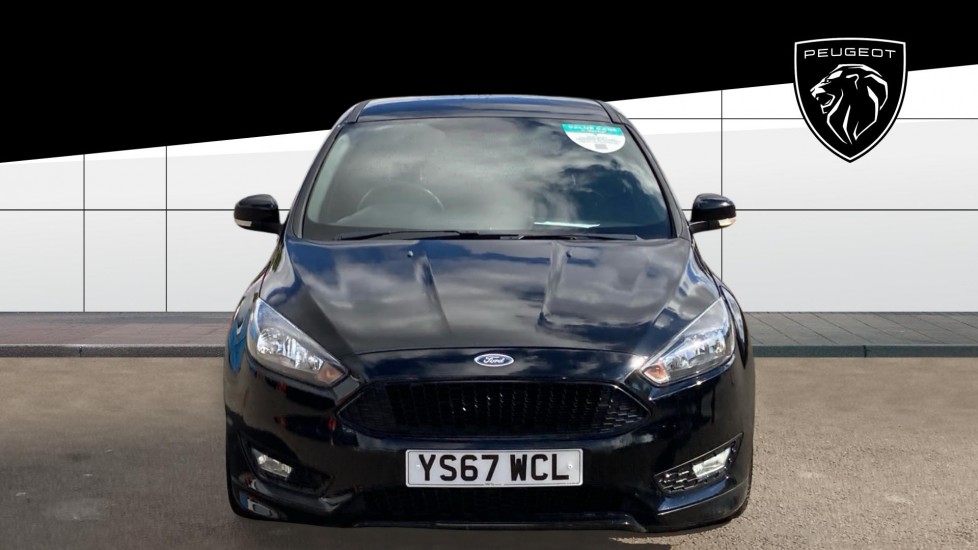 Ford Focus 1.0 EcoBoost 140 ST-Line Navigation 5dr Petrol Hatchback - Image 3